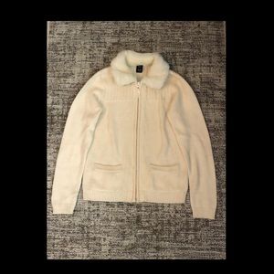 🤍Gap Cream Sweater🤍